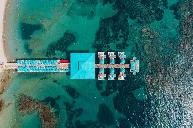 Cost, utilization, and lifecycle considerations for shippers and carriers