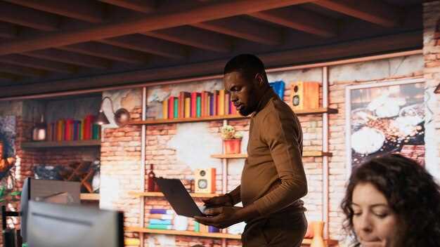 Edge Computing, IoT, and Real-Time Inventory: Building data pipelines for shelf accuracy