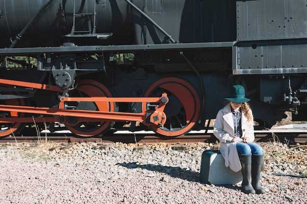 WSJ Western Railroad Discussion: BNSF Hires PSR Expert Ed Harris as Consultant