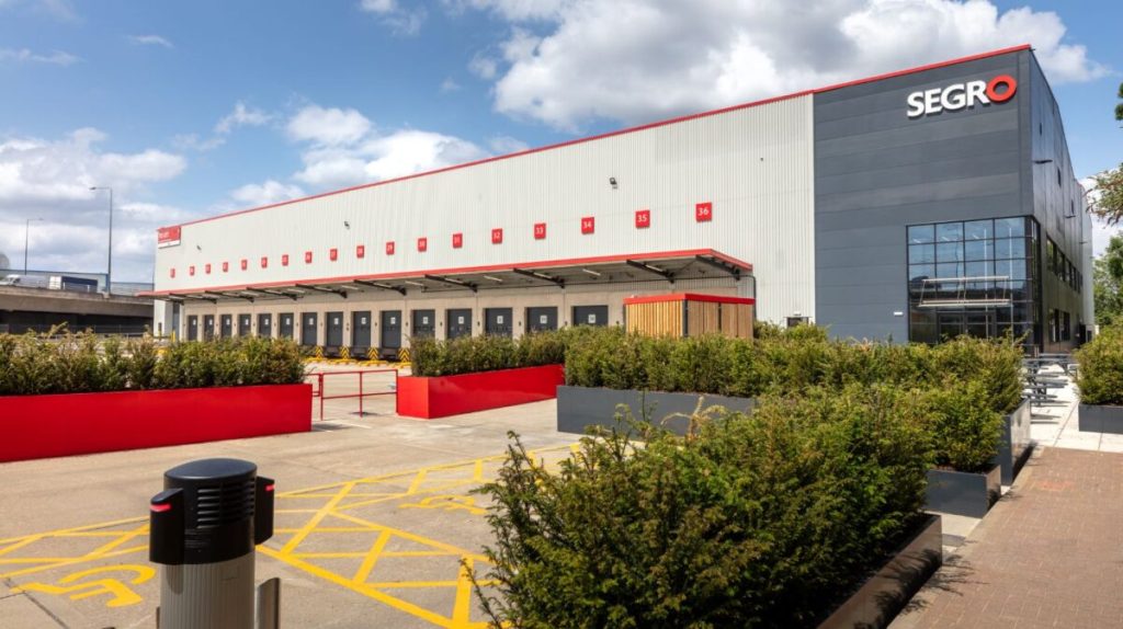 SEGRO onthult een geavanceerd logistiek centrum in Dagenham