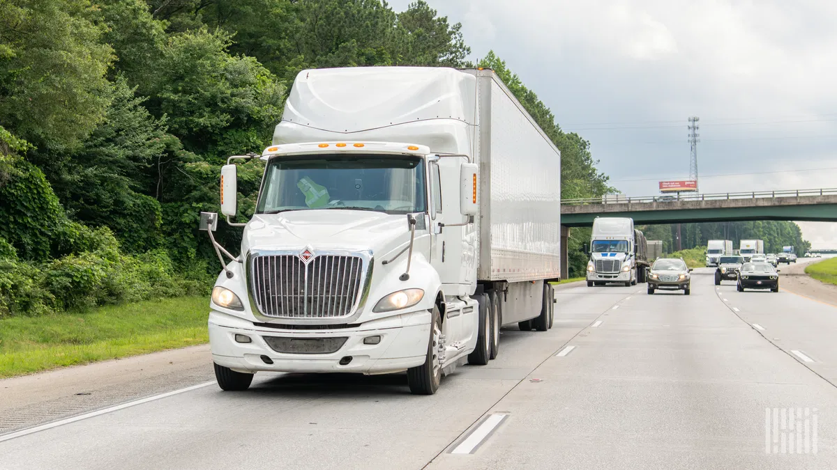 Achiziționarea de către Providence Equity Partners a unei participații majore în cadrul unei firme de logistică 3PL de lux