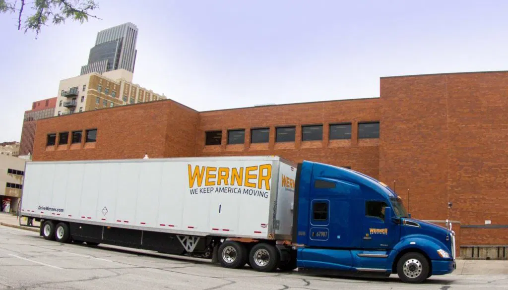 Werner stopt tijdelijk met 401(k) Match om kosten te verlagen en zich te concentreren op groei