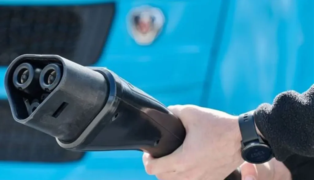 Revolutionizing Electric Truck Charging with Scania’s MCS Technology