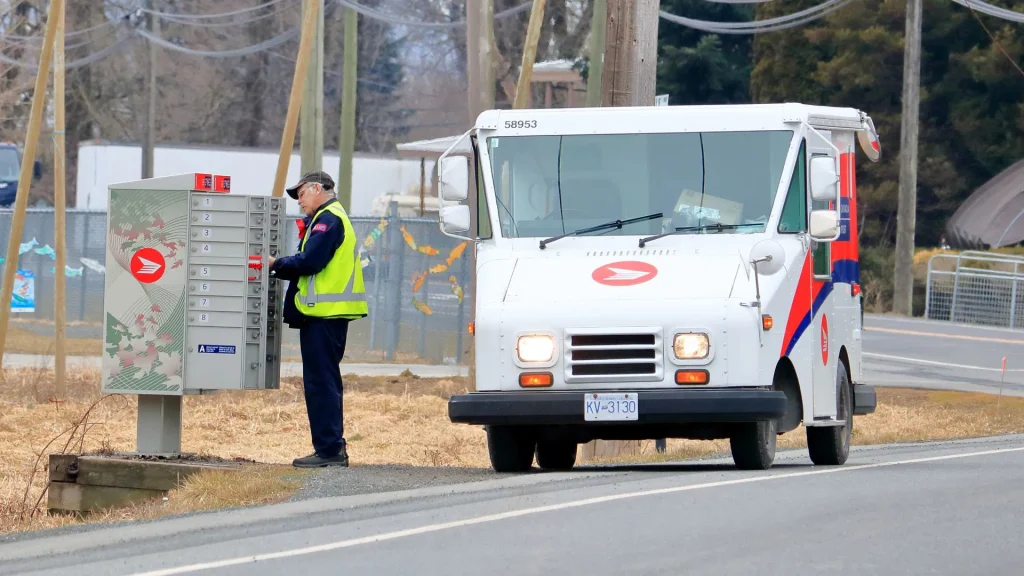 Canada Post and Canadian Union of Postal Workers in Ongoing Contract Negotiations