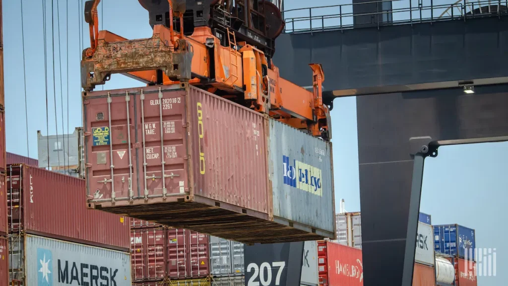 Rising Ocean Rates: Understanding the Dynamics in Logistics and Shipping
