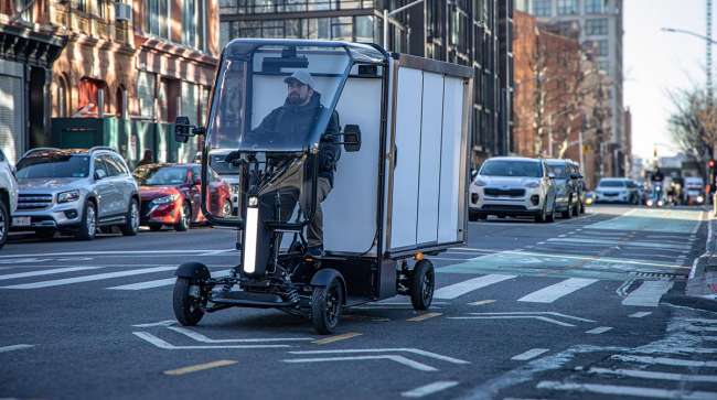 Honda Unveils Electric Quadricycle for Last-Mile Deliveries