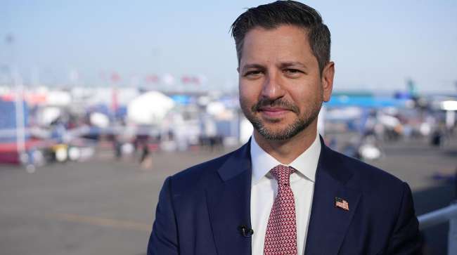 Archer Aviation’s Shift Towards Defense Amid Challenges in Air Taxi Services