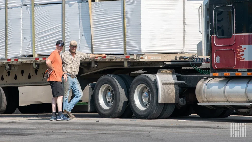 Key Insights Lenders Seek in Expanding Trucking Businesses