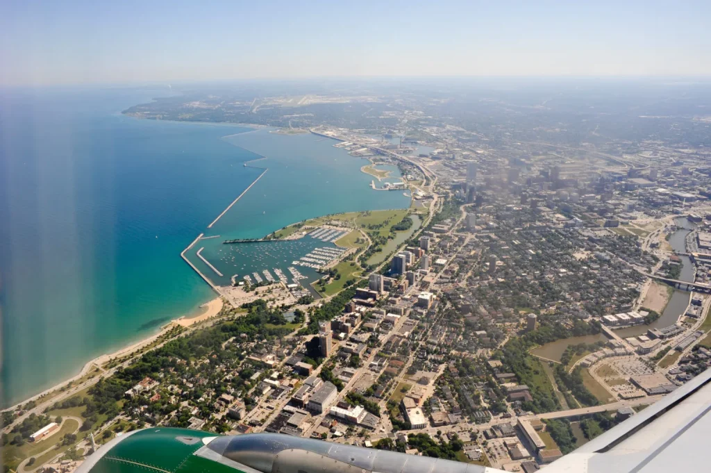 Regional Airports in the US: A Solution for Cargo Transportation in the Nearshoring Era