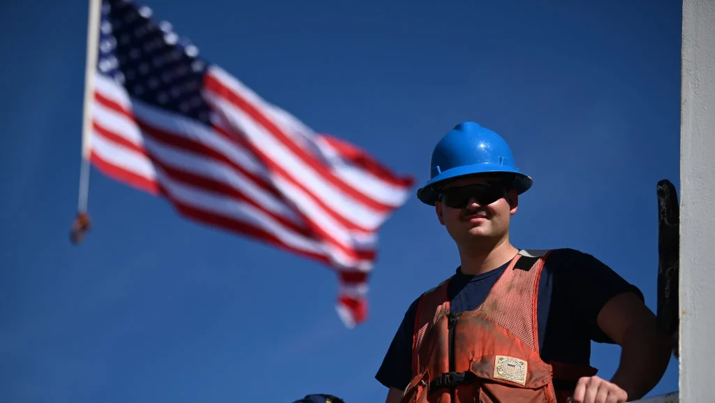U.S. Legislation Enhances Domestic Cargo Transport through American Shipping