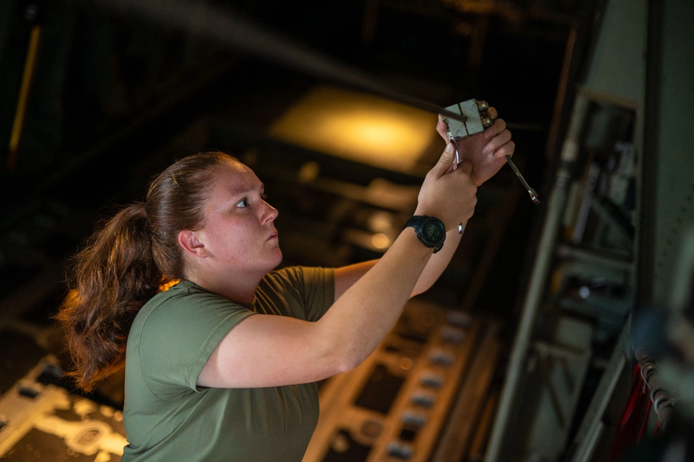 Airlift Operation Highlights Vital Cargo Transport for Joint Exercises