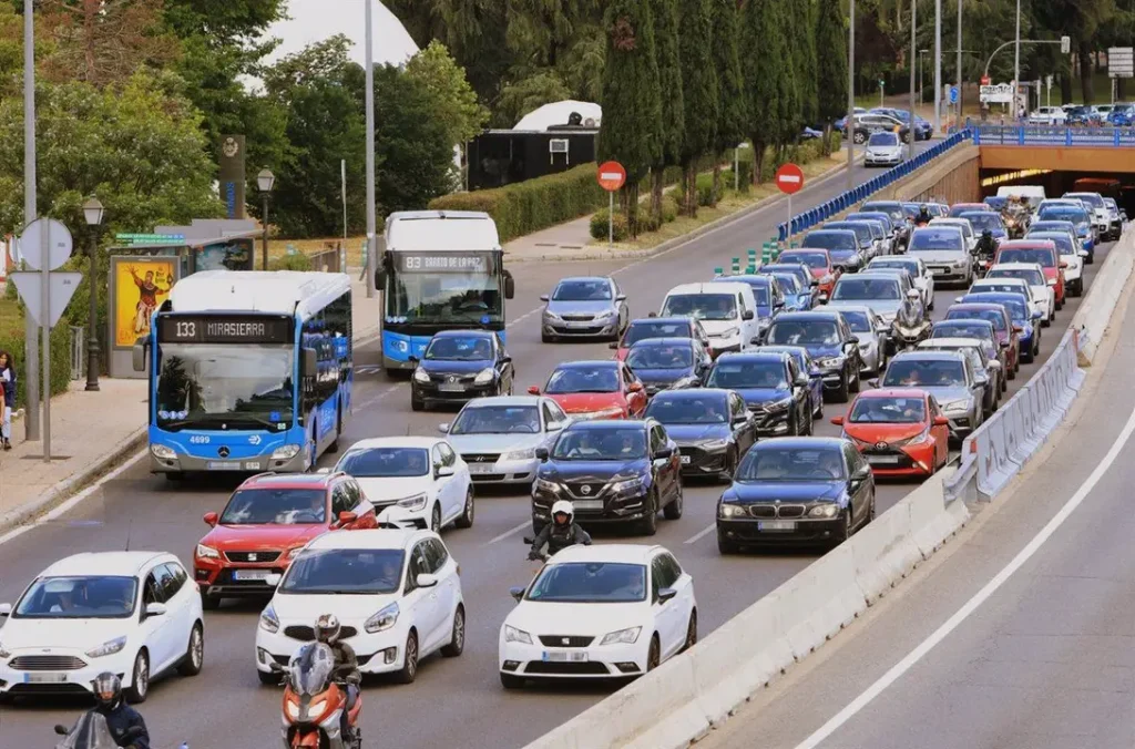 Summer Traffic Plans by DGT: Navigating the 2023 Travel Surge