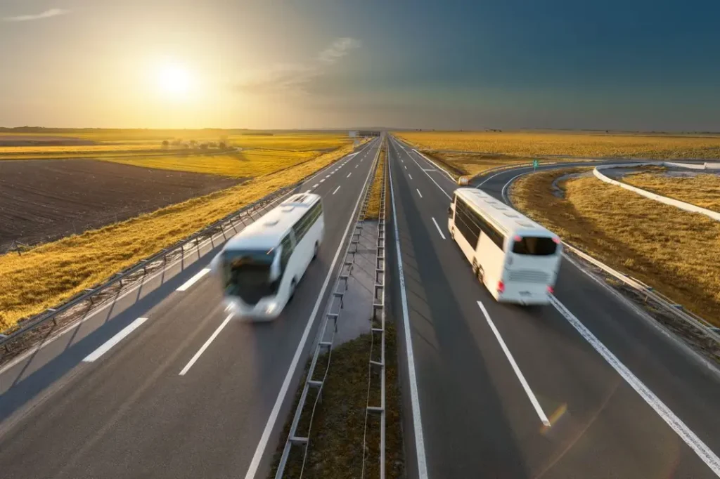 Continuing Downward Trend in Truck and Bus Registrations in June