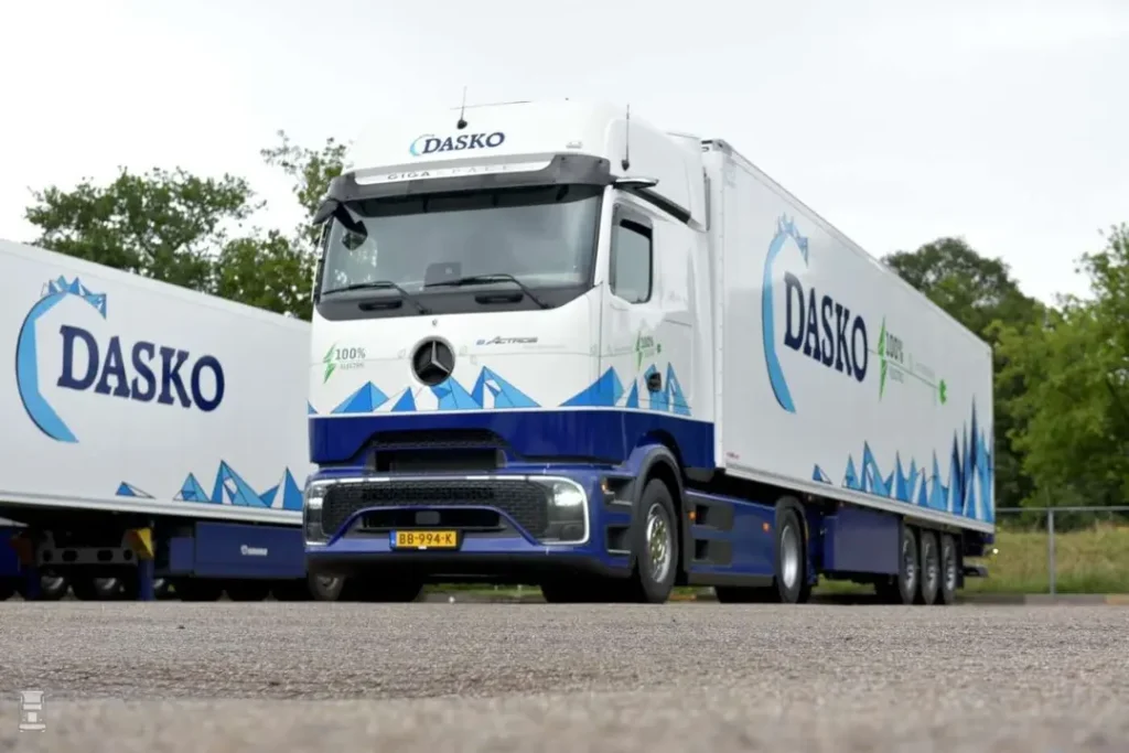 Dasko fait un bond dans le transport durable avec Mercedes-Benz eActros 600