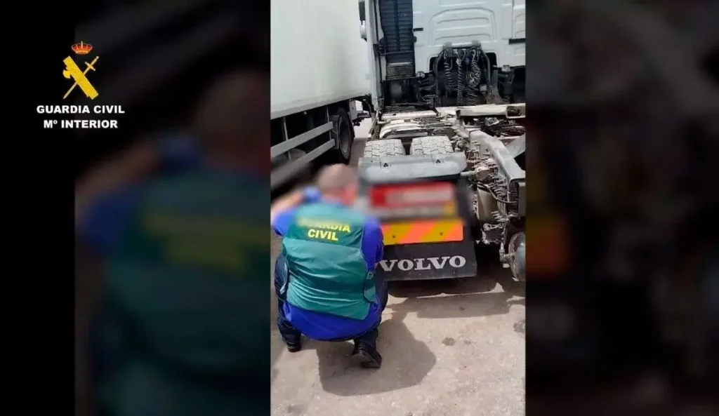 Un couple arrêté pour vol de camion et projet de revente