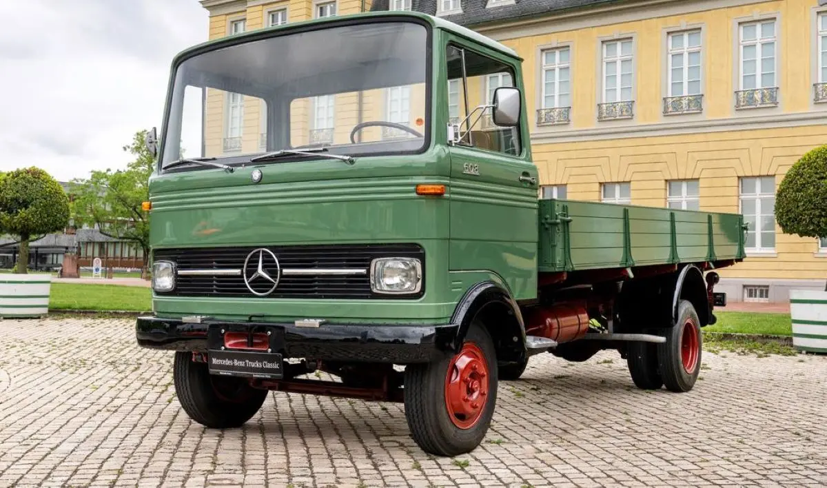 Celebrating Six Decades of Truck Manufacturing at Mercedes-Benz Wörth