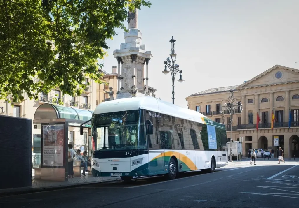 Pamplona Introduces Ten New Buses Fueled by Compressed Natural Gas