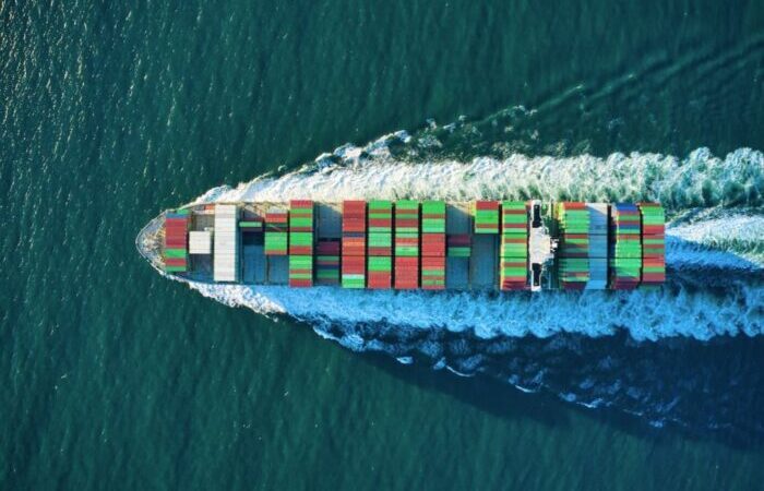 Essential Features to Consider in Freight Forwarding Software for Singapore