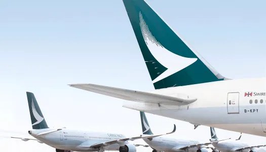 Le groupe Cathay prévoit une forte croissance du trafic passagers et fret en juin 2025