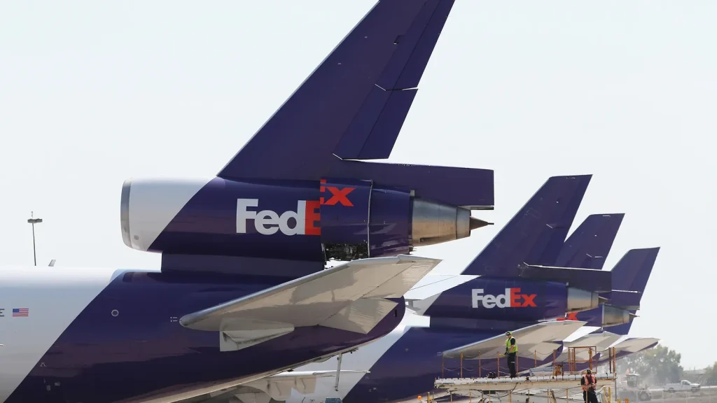 FedEx s'étend au secteur de l'expédition automobile
