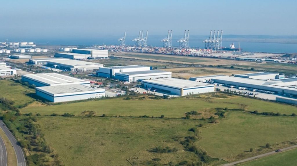 Investissement stratégique de Tesco dans le parc logistique DP World London Gateway
