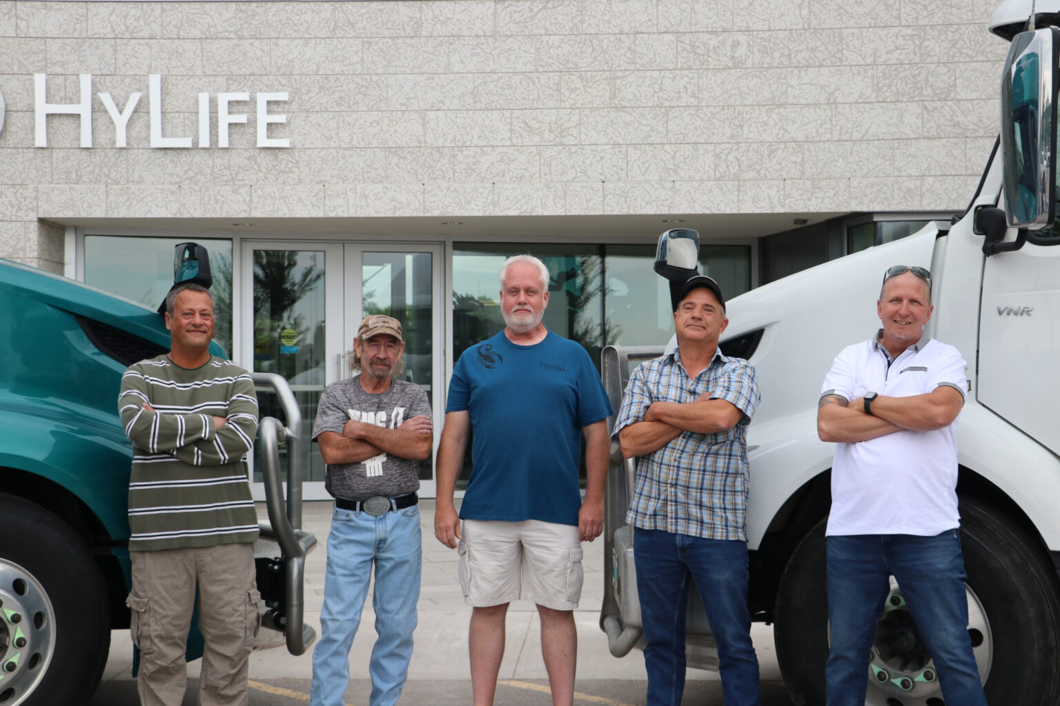Six Truck Drivers Achieve an Incredible 10 Million Safe Miles on the Road