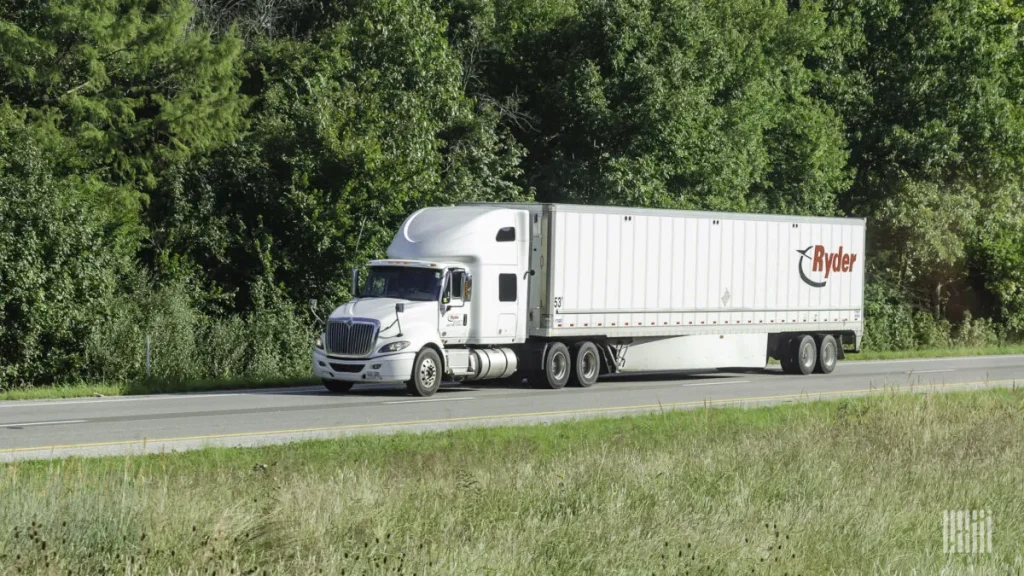 Ryder Reports Increased Earnings but Minimal Revenue Growth in Q2