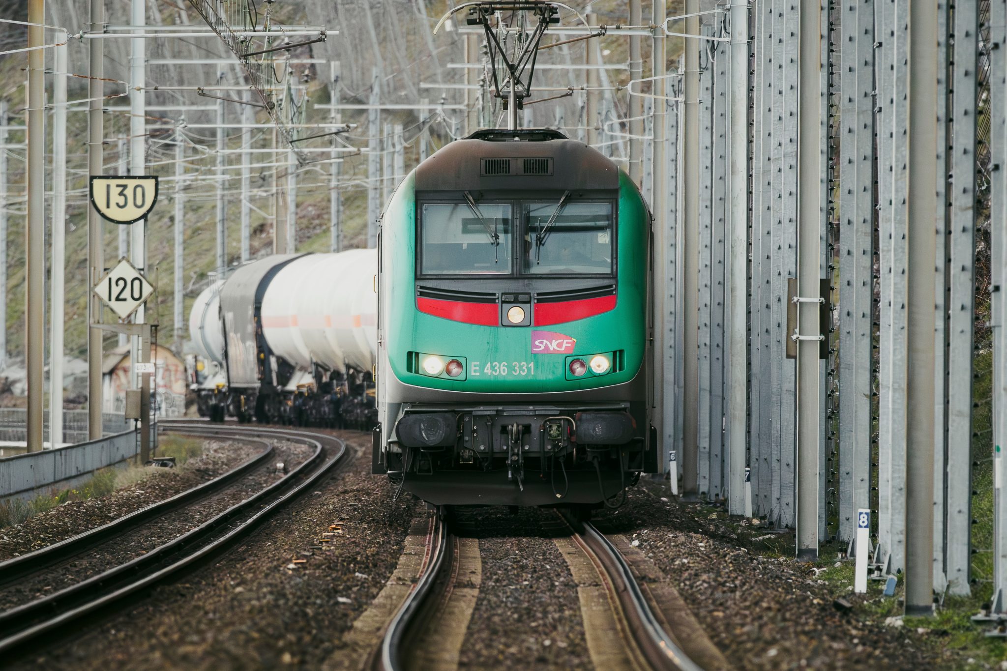SNCF’s Resilience In Rail Freight: A Look at Performance Trends