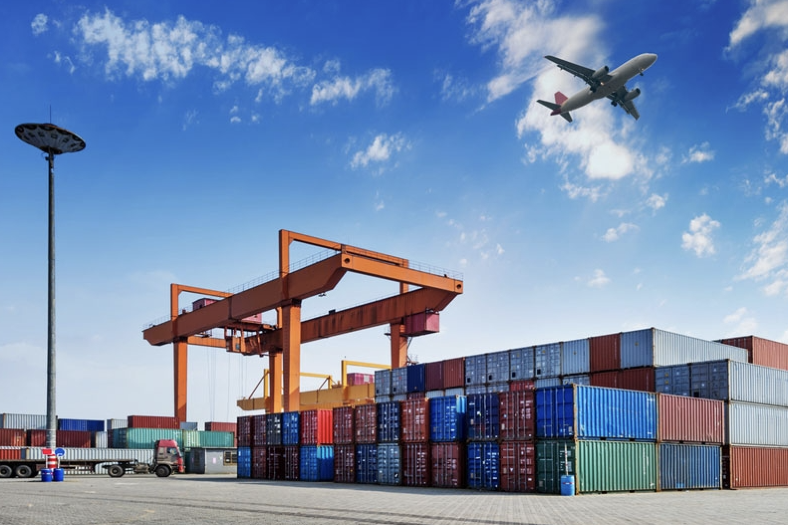 Tapping Into the Growing Opportunities Within the Domestic Express Cargo Industry