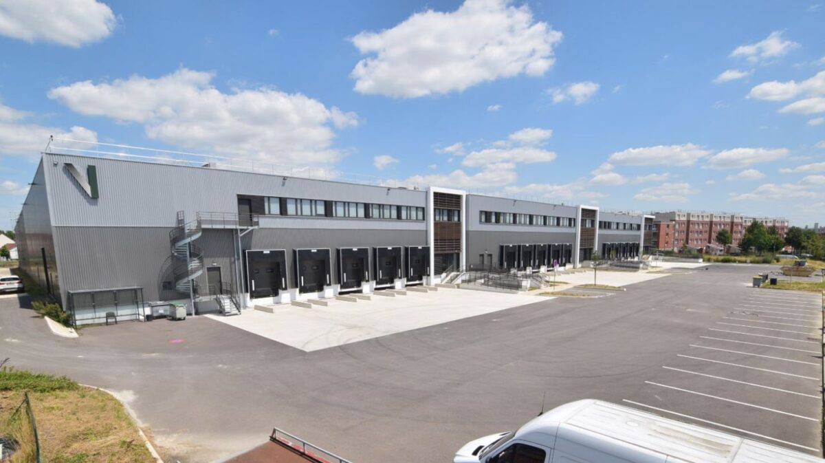 Valor and QuadReal Finalize Refinancing for Urban Logistics in France