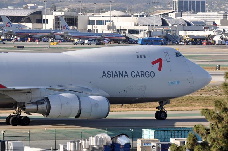 Asiana Airlines Sells Cargo Operations to Strengthen Air Incheon