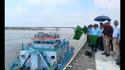 Innovaties in watertransport: Een nieuw tijdperk voor Varanasi en West-Bengalen