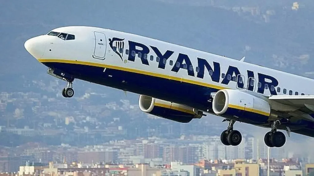 Major Fines Imposed on Ryanair and Other Airlines Spark Consumer Rights Debate