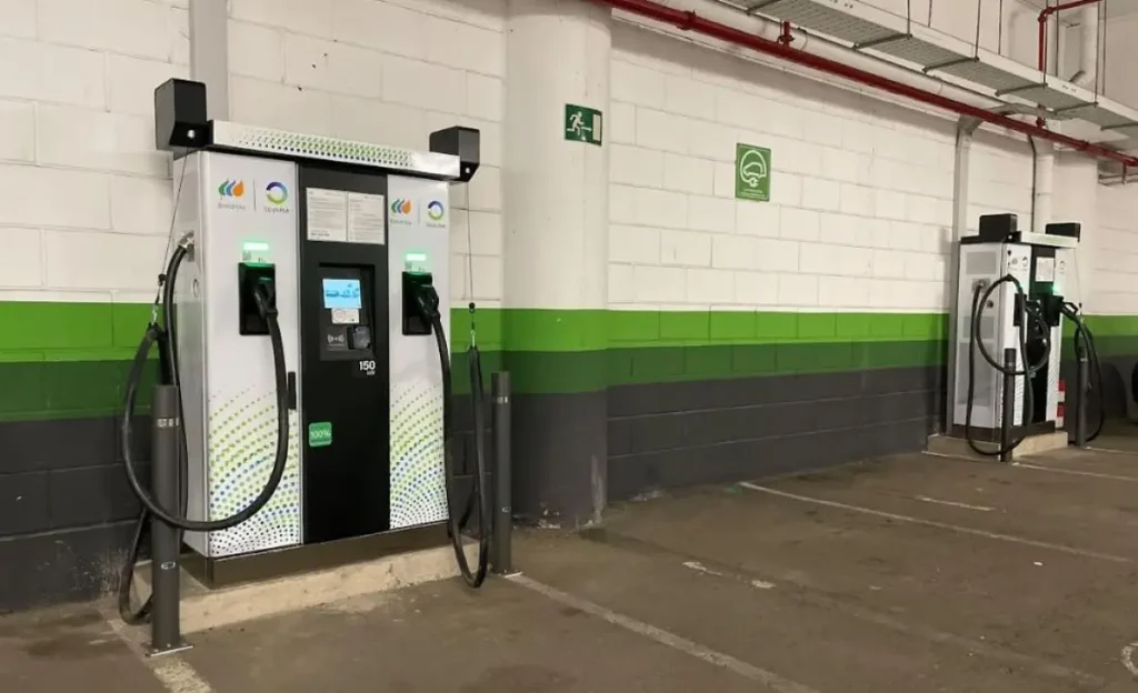Iberdrola and BP Pulse Introduce Electric Vehicle Charging Stations Across the Canary Islands