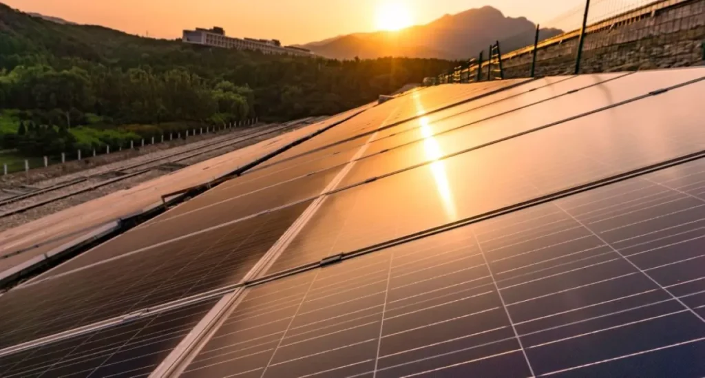 Unlocking the Power of Solar Energy for Logistics Cost Savings