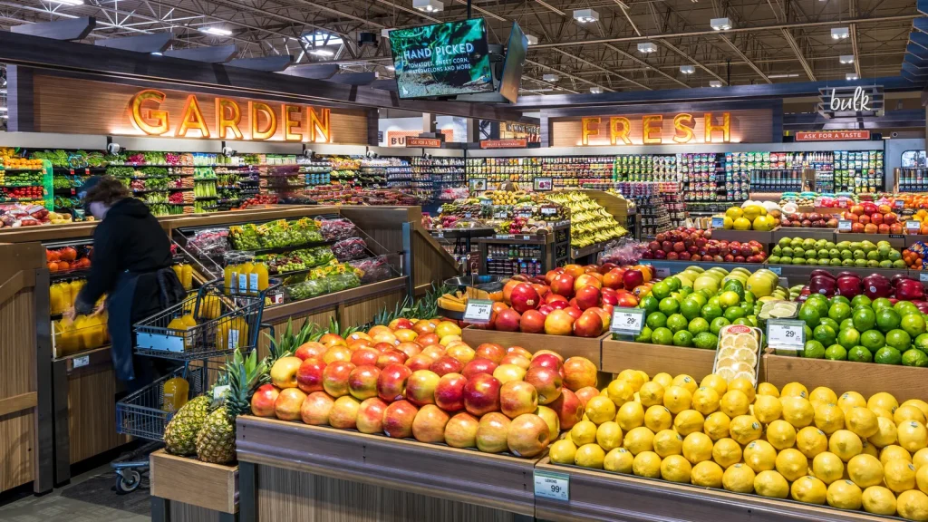 Strategies Grocery Chains Use to Combat Rising Ingredient Costs