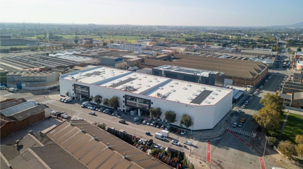 Crossbay completes sale of logistics property to AB Sagax in Barcelona