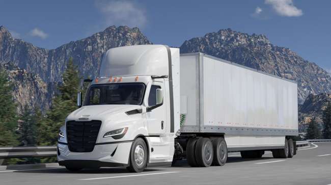 Daimler Truck Rileva un Significativo Calo dei Profitti a Causa del Crollo delle Vendite Nordamericane