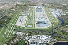 Experts Weigh In on the Third Runway Proposals at Heathrow Airport