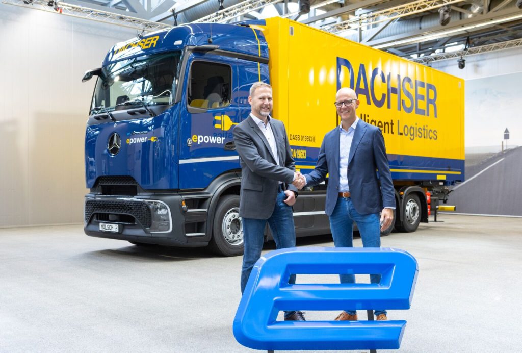Dachser potenzia la flotta con i camion elettrici eActros 600