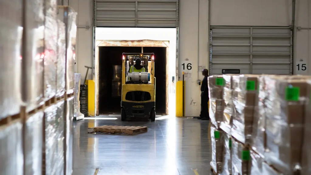 Significant Jump in Fulfillment Fees: Flexport’s New Strategy
