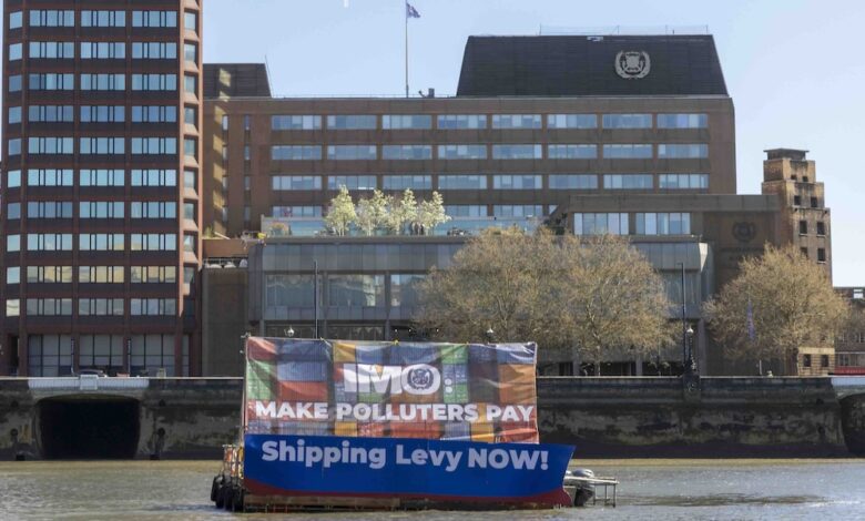Shipping Navigates Net-Zero Waters Without US Support