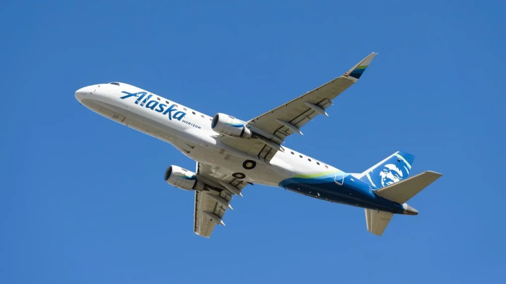 Alaska Airlines și Hawaiian Airlines: Transformarea logisticii globale printr-o fuziune strategică