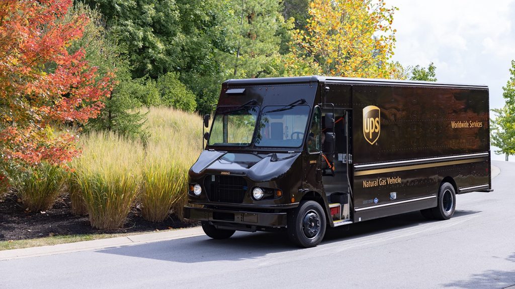 UPS odnotowuje spadek zysków w związku z presją taryfową i zmianami operacyjnymi