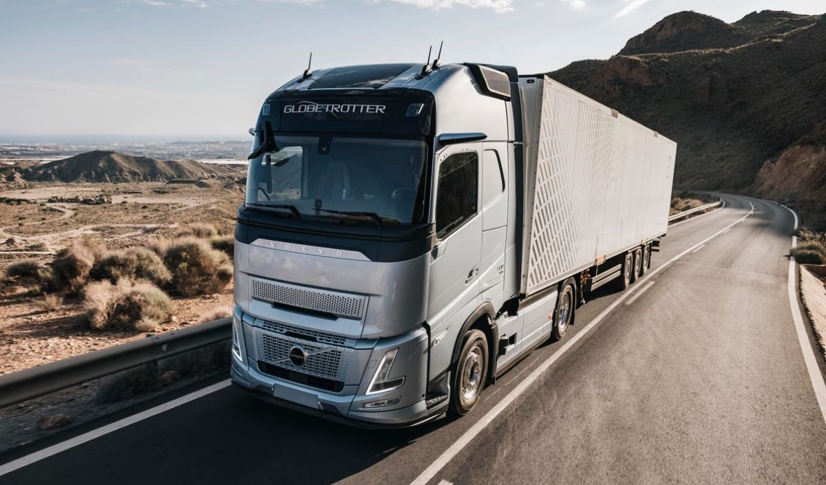 Spanish Truck Renting Contracts See Notable 2.6% Growth in August 2025