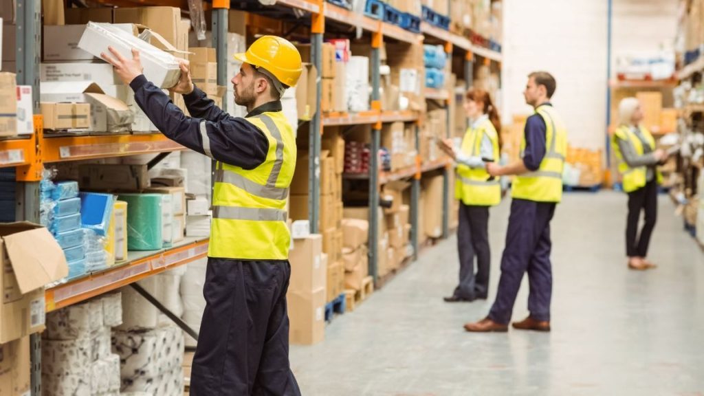Six Critical Trends Driving the Future of Logistics Employment in Europe