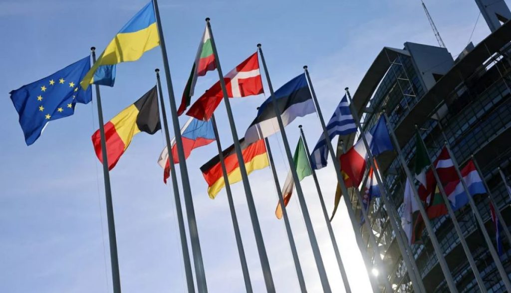 Analyzing the EU’s 2024 Surge and Dip in First Residence Permits: What It Means for Migration and Logistics