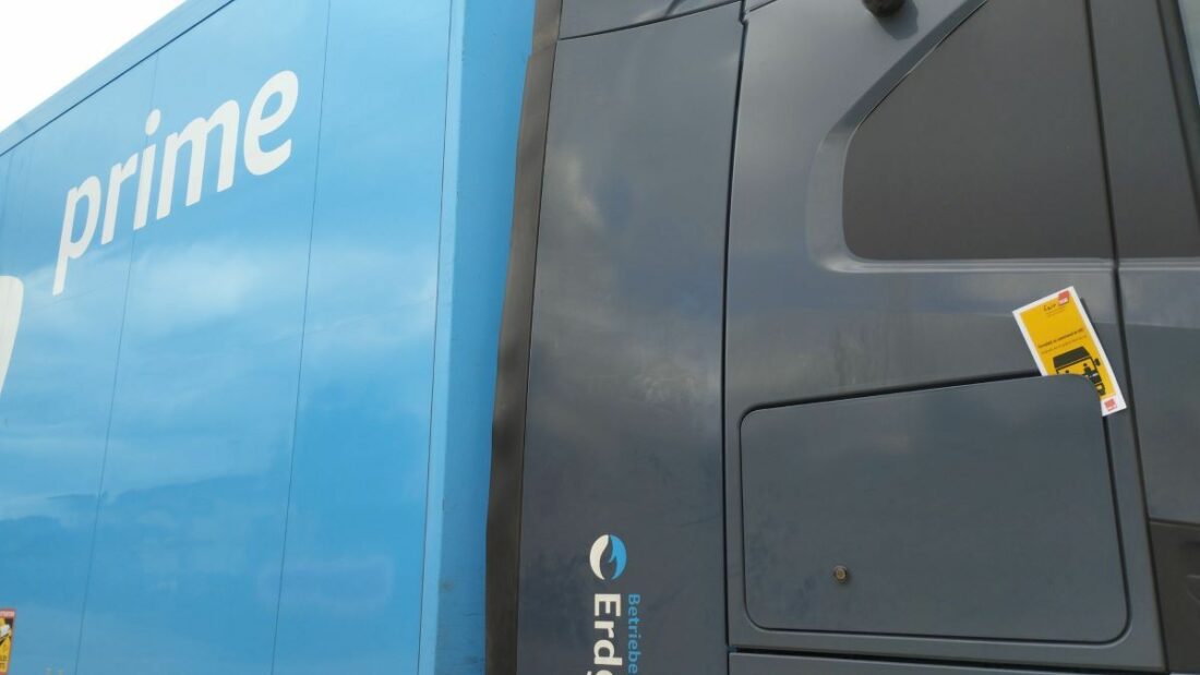Understanding the Financial Risks Truck Drivers Face with Damage Deduction Policies