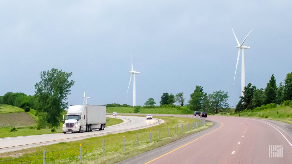 North American Freight Leaders Accelerate Adoption of Electric and Alternative Fuel Vehicles at NADBank Summit