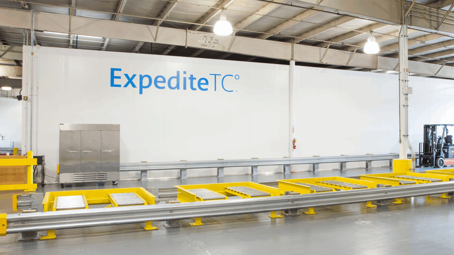 American Airlines Cargo Amplifies ExpediteTC°℠ Cold Chain Solutions for Critical Life Science Shipments